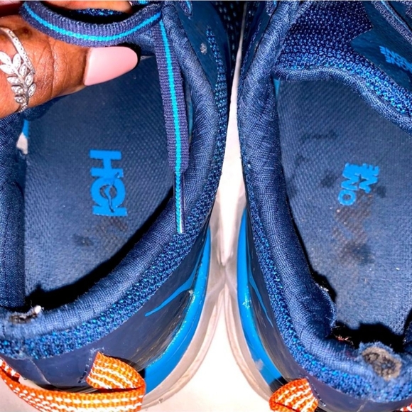 Preloved Men's size 8.5 Hoka shoes - Picture 5 of 5